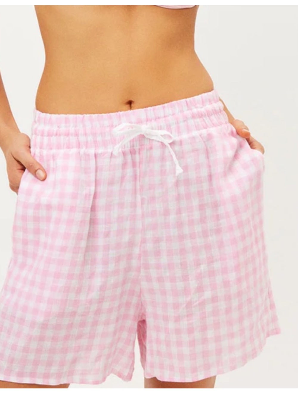 Frankie’s bikinis “Lou” shorts in pink picnic - Picture 3 of 9